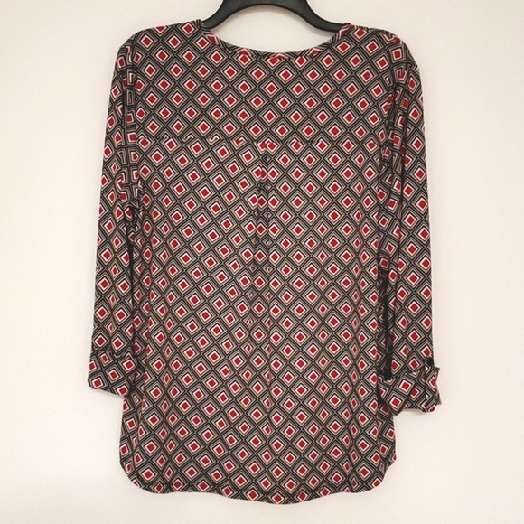ROZ & ALI Abstract square print zip front Large turned up button sleeve top - Picture 3 of 7